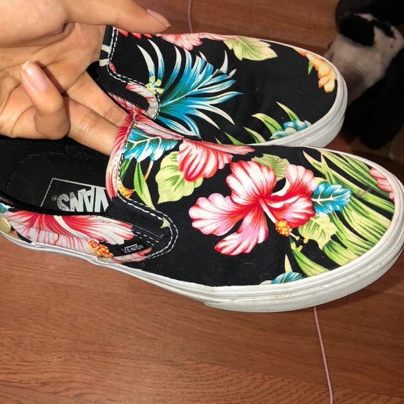 vans tropical slip on